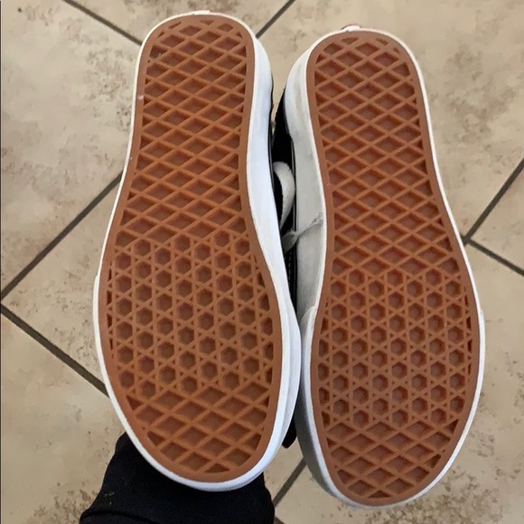 Black and White Old Skool Vans - Picture 3 of 5